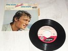 JOHNNY HALLYDAY 45 T EP  VOGUE JOHNNY CHANTE HALLYDAY,   pochette avec languette