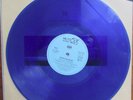 LP -  DEPECHE MODE  = MUSIC FOR THE MASSES - ( BLUE VINYL ) - MIT SONG-TEXTEN