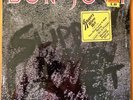 BON JOVI  SLIPPERY WHEN WET MERCURY ORIG1986 LP  SHRINK WRAP INNER NEAR MINT