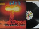 COUNT BASIE   E=MC2 ATOMIC BOMB COVER  NM-/NM BASIE ROULETTE BIRDLAND MONO DG LP
