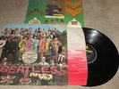 THE BEATLES - SGT PEPPERS - MONO PRESSING WITH CUTOUT SHEET - VINYL LP RECORD