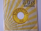 Elvis Presley Sun 223 45 rpm Mystery Train,I Forgot To Remember To Forget
