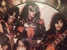 KISS PICTURE DISC SMASHES THRASHES AND HITS SIMMONS STANLEY FREHLEY CRISS CARR
