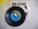 ROY ORBISON she cheats on me/how do you start over MGM     CANADA     45