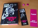 SIGNED-Lonely Boy-STEVE JONES SEX PISTOLS First Edition+2 x Bookmarks+2 x Badges