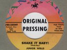 KILLER R&B: JUNIOR WELLS - Shake It Baby /(I Got A) Stomach Ache VANGUARD