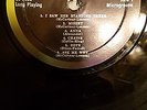 BEATLES SONGS PICTURES & STORIES (INTRODUCING) VJ1092 (RARE 45-SIZE LABELS)