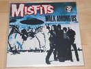 Misfits - Walk Among Us (Special Edition 4 Bonus Tracks)