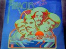 THE MIRACLES  Don't Cha Love It  / ORIGINAL 1975 US LP  Mint-
