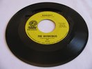 THE INVINCIBLES - NOBODY / KEEP ON TRYING - DOUBLE SHOT