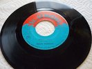Train Robbers - Tricky Dick / 32 Freeze ST. SIMONS  Soul Funk 45