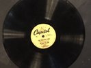 78 rpm Capitol Record Nat King Cole The Christmas Song My Two Front Teeth