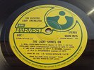 ELO Jeff Lynne THE LIGHT SHINES ON 1st  Press HARVEST UK LP PRISTINE COPY