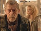 JOHN HURT DR WHO HAND SIGNED PHOTO 10-8