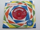 THE BEATLES  ORIGINAL  1962 RED PARLOPHONE 45 LOVE ME DO 1 G  STAMPERS