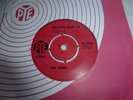 KINKS..YOU STILL WANT ME / YOU DO SOMETHING TO ME..UK1ST ISSUE PYE 7N.15636