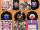 5   BEAT-SINGLES   60er JAHRE     DEL  SHANNON      THE  MINDBENDERS    KINGSMEN