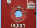JOHN LENNON / BEATLES • give peace a chance • RARE 45 NICARAGUA • APPLE LABEL