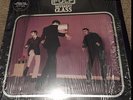 PULP - DIFFERENT CLASS - 12