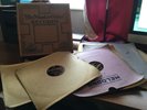 AMAZING HMV BOX OF 78rpm RECORDS. ALL IN GOOD CONDITION. LIST IN DESCRIPTION.