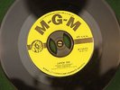 45 RPM Repro. LATCH ON / ONLY A DAYDREAM. RON HARGRAVE. MGM K12422