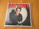 IAN DURY & THE BLOCKHEADS - HIT ME WITH YOUR RHYTHM STICK - 1978 JAPANESE 7