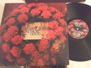 THE STRANGLERS : NO MORE HEROES . VINYL LP + LYRIC INNER SLEEVE UAG-30200 A1/B1