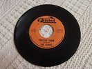 THE ECHOS  TWISTIN TOWN/ANGEL OF LOVE FELSTED 8614  M-