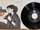 Patti Smith - Pi.... In A River 7