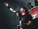 AUTHENTIC RARE DAVE GROHL FOO FIGHTERS SIGNED 12 X 8 PHOTO..REAL SIGNATURE..COA