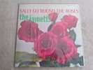 THE  JAYNETTS   ''  SALLY GO ' ROUND THE ROSES'   LP-13  (M)   1963