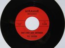 THE DOVERS: She's Not Just Anybody / About Me -- M- Miramar 124 Garage Rock