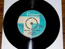 MICHAEL COX   DON'T WANT TO KNOW b/w ANGELA JONES   JOE MEEK TRIUMPH 7