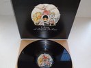 QUEEN-A DAY AT THE RACES...SUPERB 1ST UK PRESSING NEAR MINT VINYL LP RECORD 1976