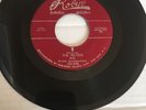The Velvets - I/At Last * Red Robin Doo Wop 45 Rare EX