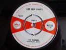 EX UK  ISLAND 45 - THE TENNORS -.