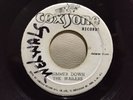 THE WAILERS/SIMMER DOWN & SUNDAY MORNING COXSONE SKA BIG HIT 45