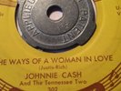 Johnny Cash 45 *ERROR* JOHNNIE MIsspelled -- Includes adaptor--Sun--302 VG++