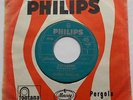 CLAUDE FRANCOIS J'attendrai / Sur le banc 21 NM- CANADA 1967 PHILIPS 45 FRENCH