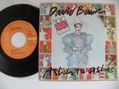 DAVID BOWIE