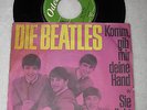 Beat-Single: The Beatles - Komm, gib mir deine Hand / Sie liebt dich, 1964, 1,--