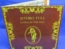 LP JETHRO TULL - LIVING IN THE PAST // 2-LP GERMAN BLUE CHRYS. // *** MINT- ***