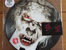Yeah Yeah Yeahs - Heads Will Roll  7