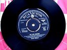 NM/NM ELVIS PRESLEY THE LOVE MACHINE / YOU GOTTA STOP (RCA 1593) VINYL 7