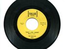 Beatles Tollie 9001 Twist and Shout Rare Black Printing Open Brackets Label