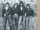Ramones- Ramones (Signed) LP/Punk/Sex Pistols/Clash/Buzzcocks
