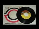 KISS (LICK IT UP ) ECUADOR PRESSING  45 RPM 1983 FEDISCOS EX