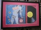 AUTOGRAPH ROLLING STONES SUR VINYLE SIGNED PAR LE GROUPE (billet - concert)