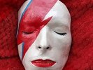David Bowie life mask Ziggy Stardust Aladdin Sane Man Who Fell to Earth (1975)