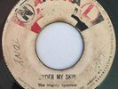 MIGHTY SPARROW - UNDER MY SKIN - NATIONAL ( VERY RARE CALYPSO 7 )